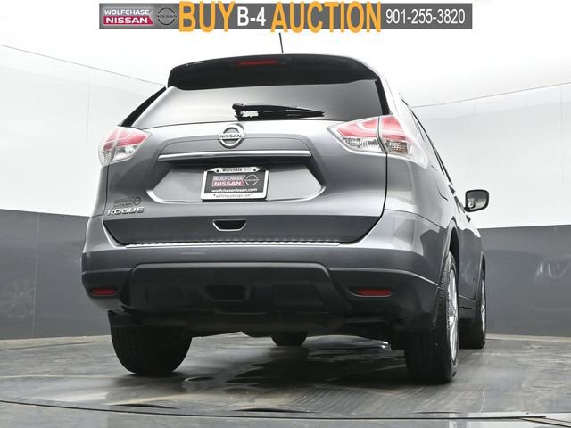 Used 2016 Nissan Rogue S w/ Appearance Package image 26