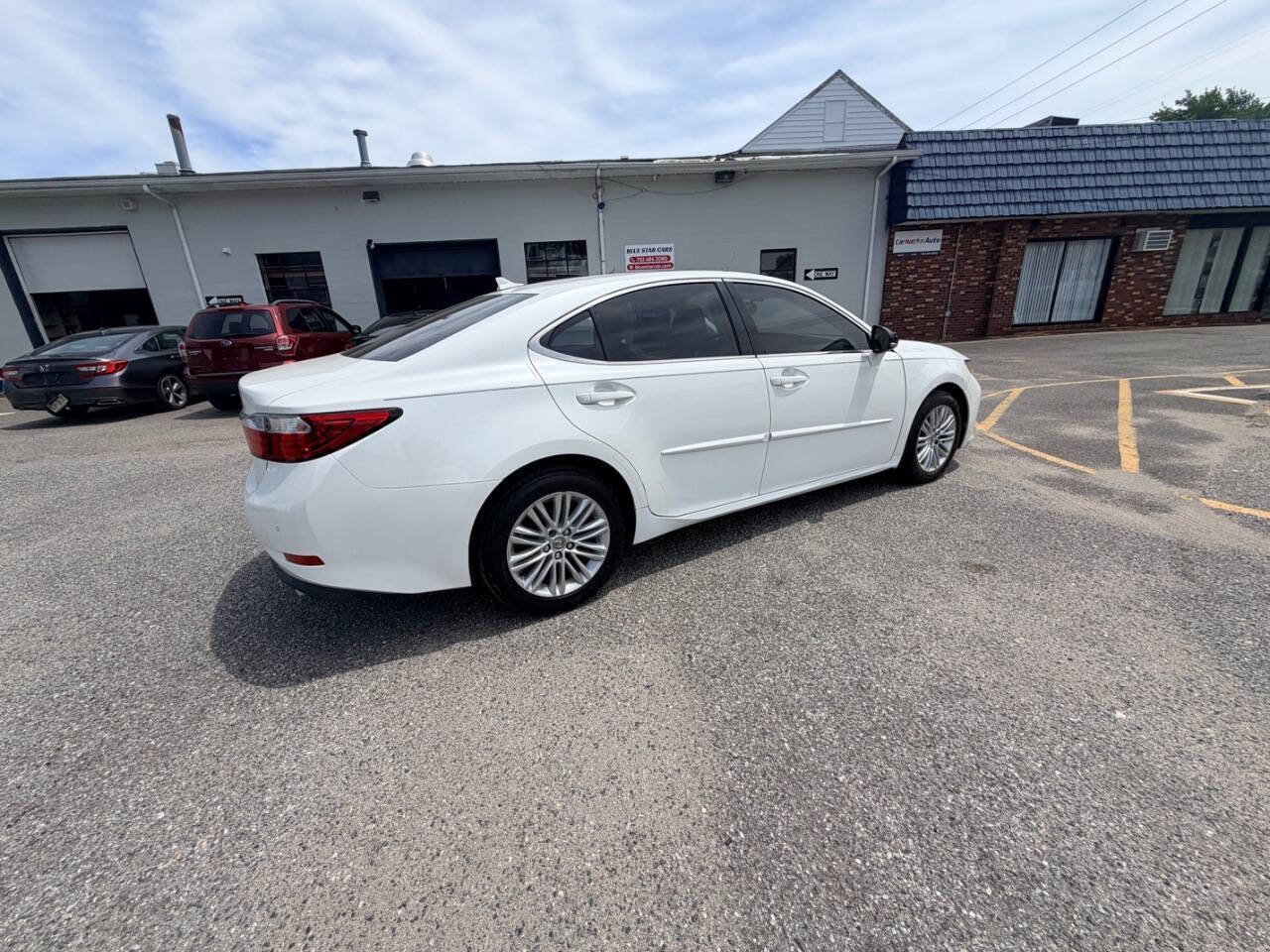 Used 2014 Lexus ES 350 w/ Luxury Package FWD image 36
