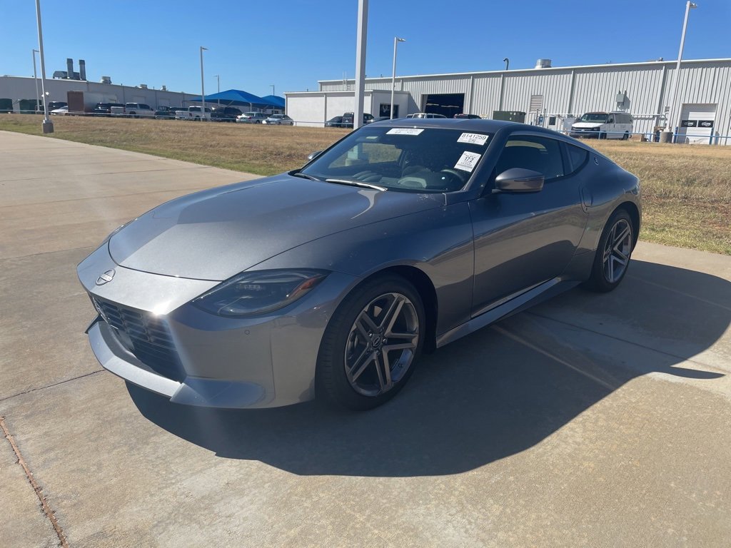 Used 2025 Nissan Z Sport w/ Floor Mat Package