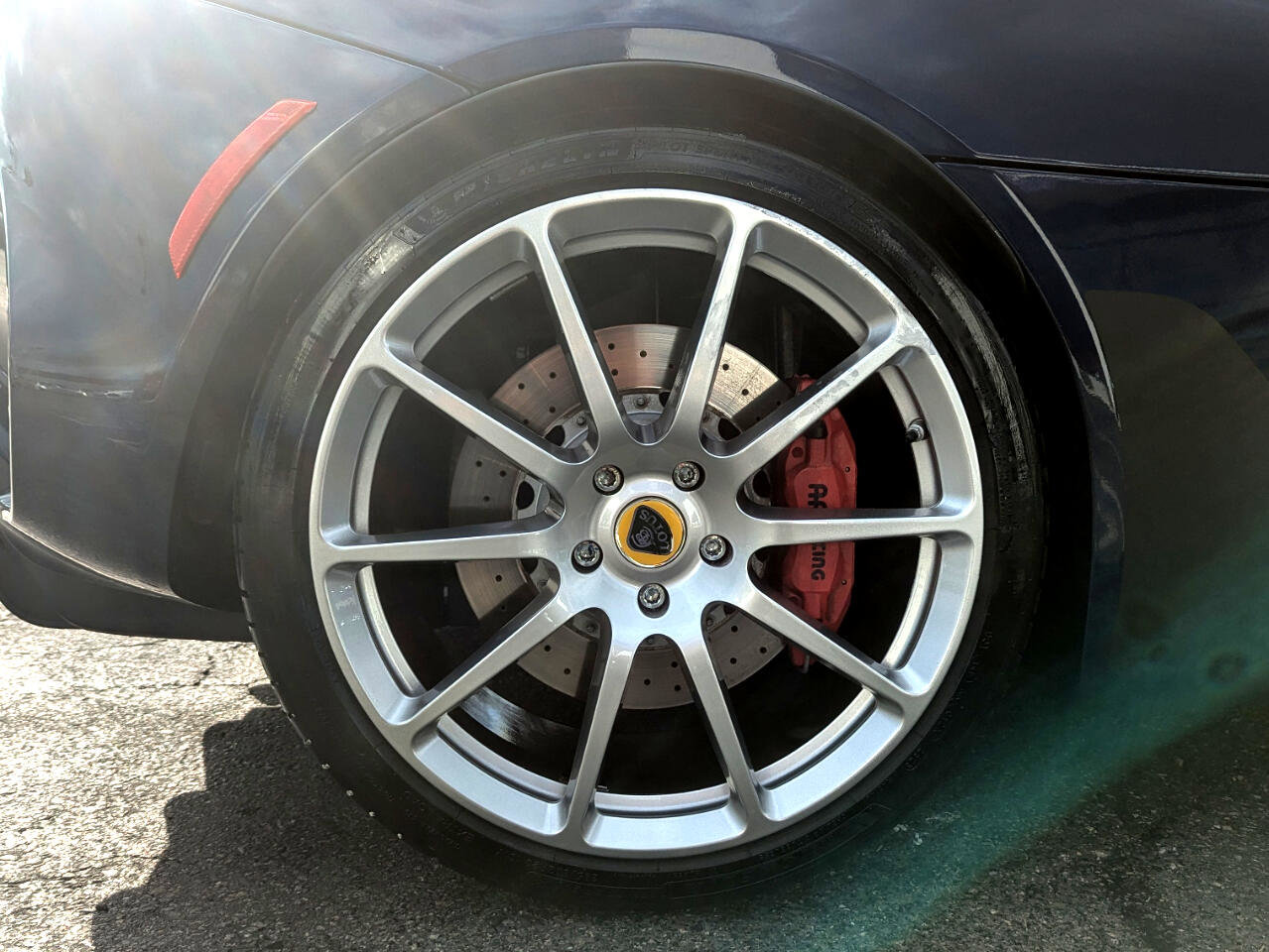 Used 2021 Lotus Evora image 36