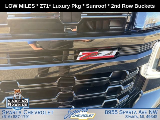 Used 2024 Chevrolet Tahoe Z71 w/ Luxury Package AWD/4WD image 9