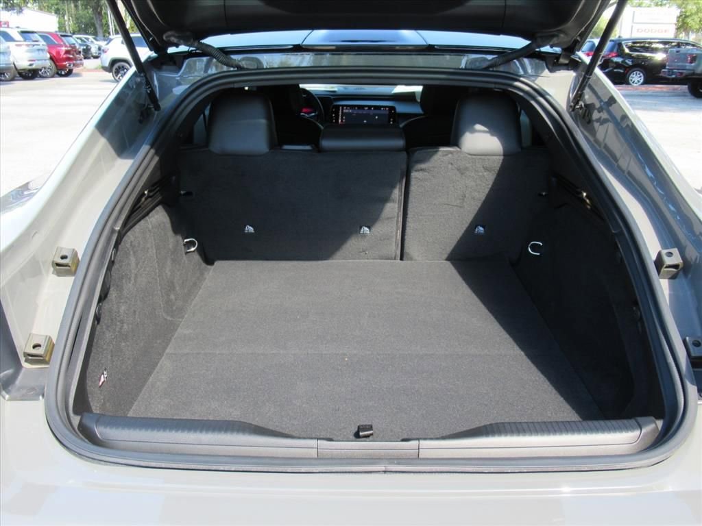 Used 2025 Dodge Charger R/T w/ Quick Order Package 25M R/T image 26