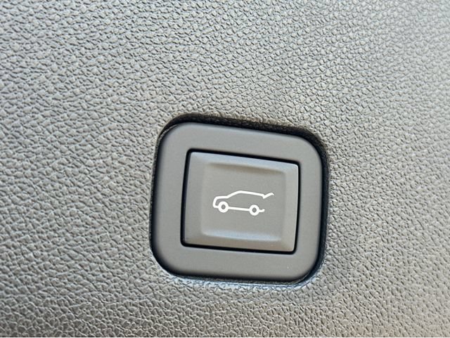 New 2025 Cadillac XT6 Premium Luxury w/ Technology Package AWD/4WD image 32