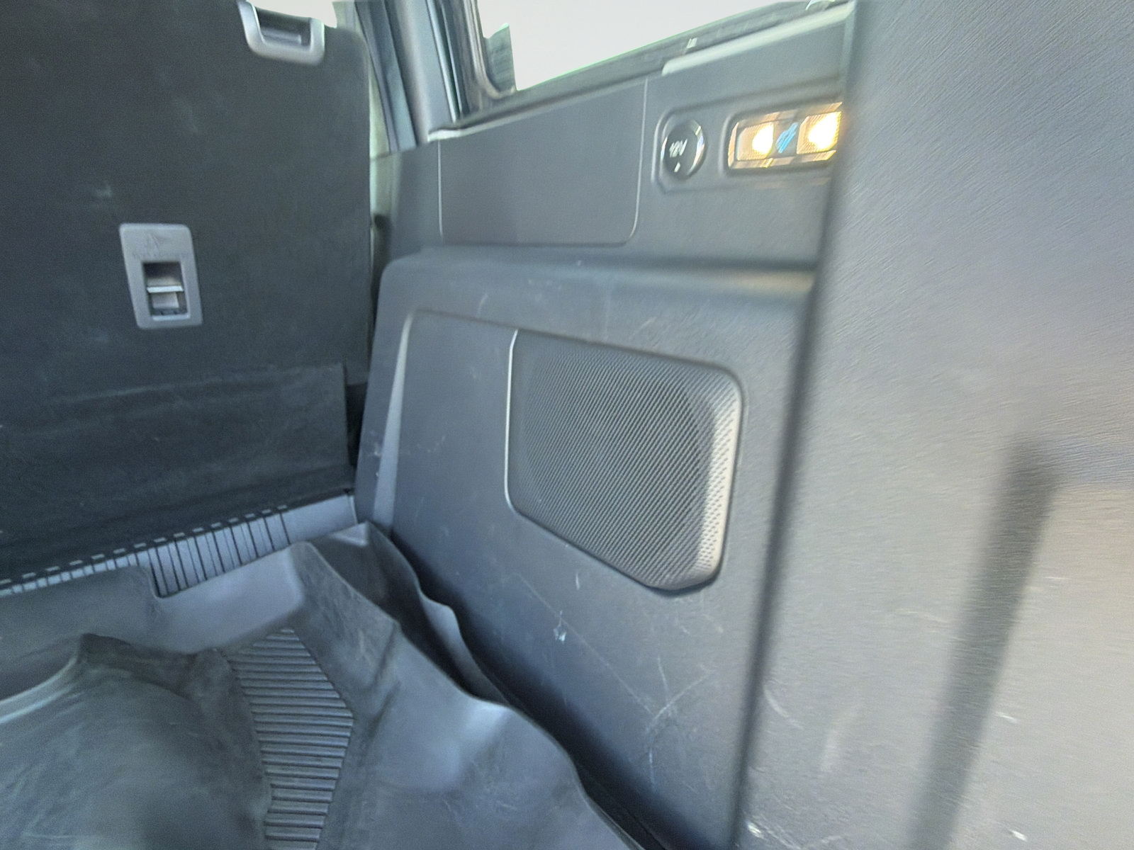 Used 2024 Ford Bronco Outer Banks AWD/4WD image 32