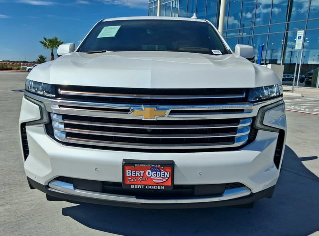 Used 2024 Chevrolet Tahoe High Country RWD image 2