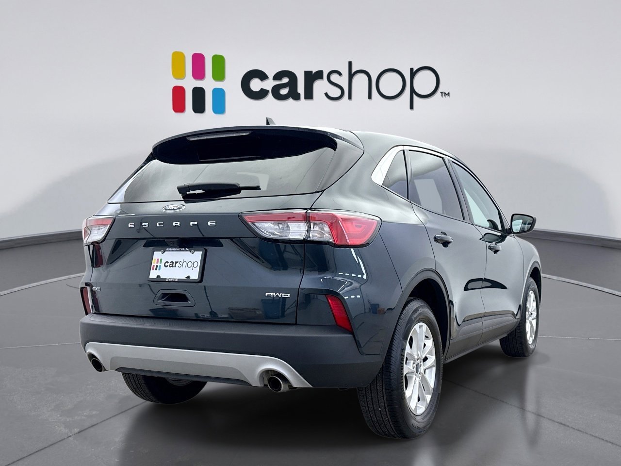 Used 2022 Ford Escape SE image 5