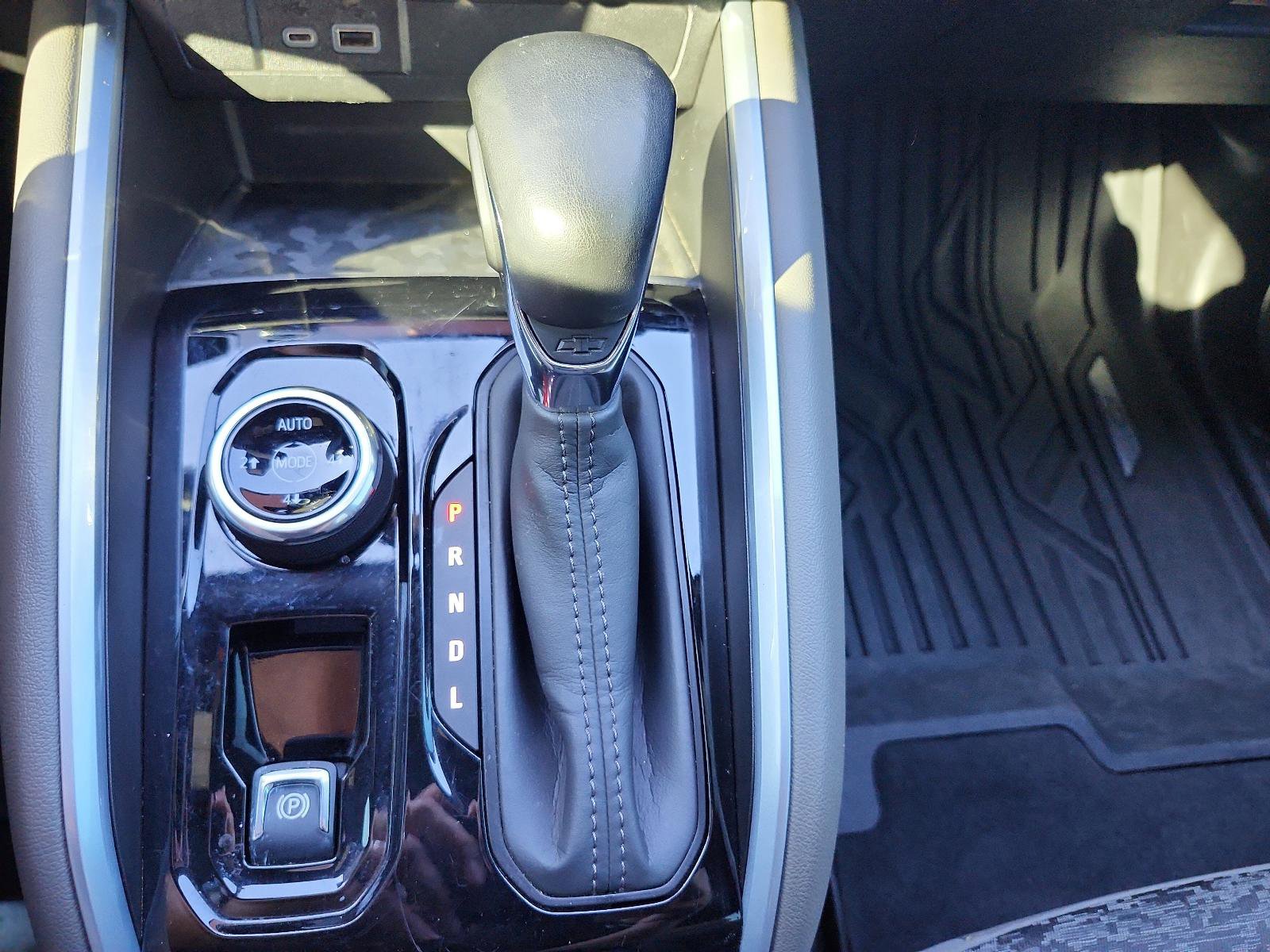 Certified 2024 Chevrolet Colorado ZR2 w/ Technology Package image 20