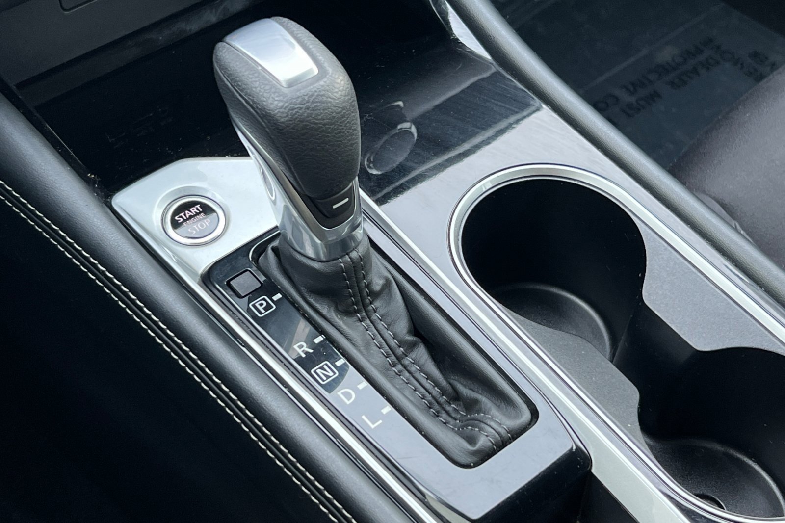 Used 2023 Nissan Altima 2.5 SV image 17