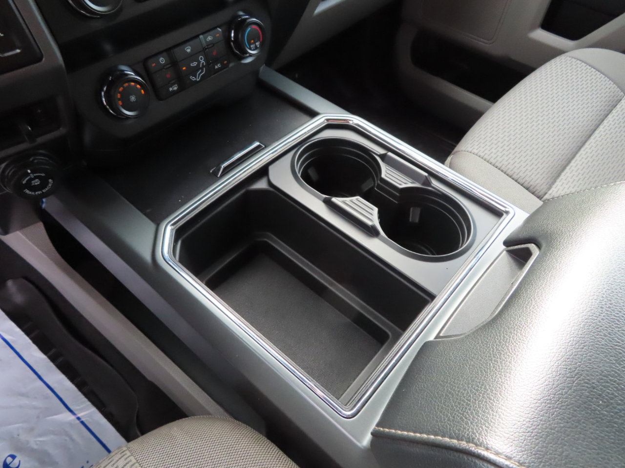Used 2022 Ford F350 XLT w/ XLT Premium Package image 40