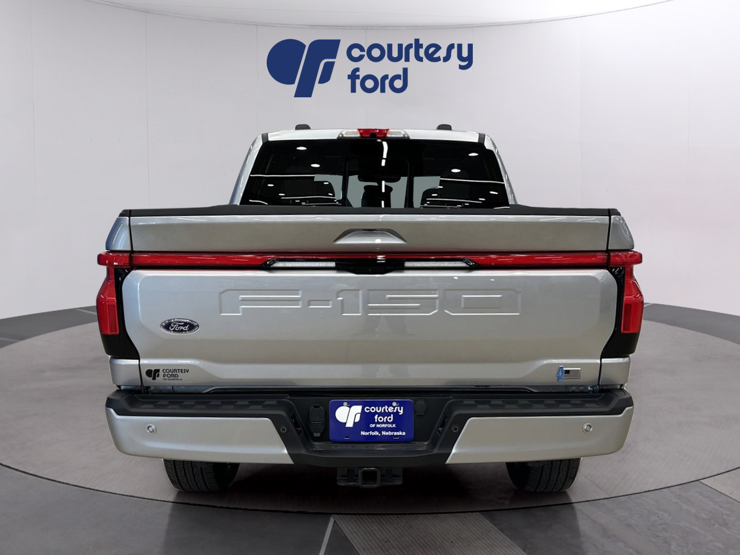 New 2023 Ford F150 Lightning Platinum AWD/4WD image 6
