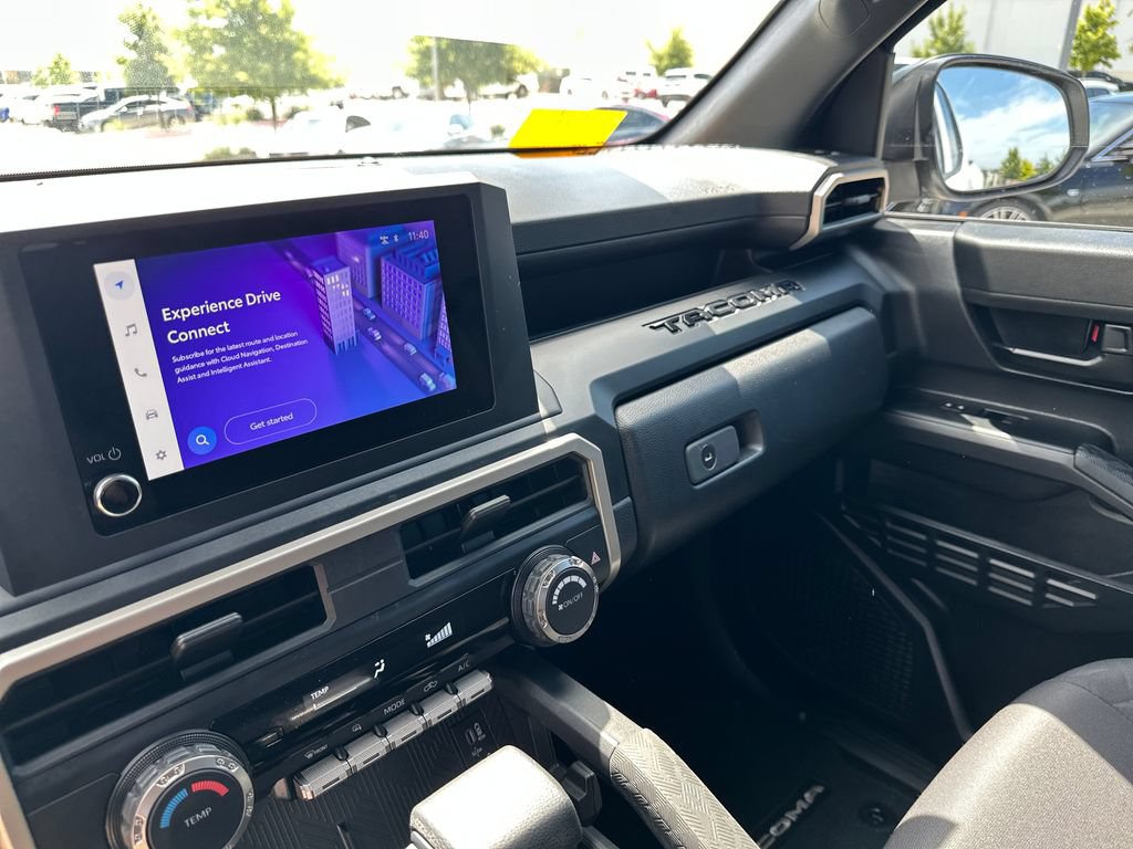 Used 2025 Toyota Tacoma SR AWD/4WD image 25