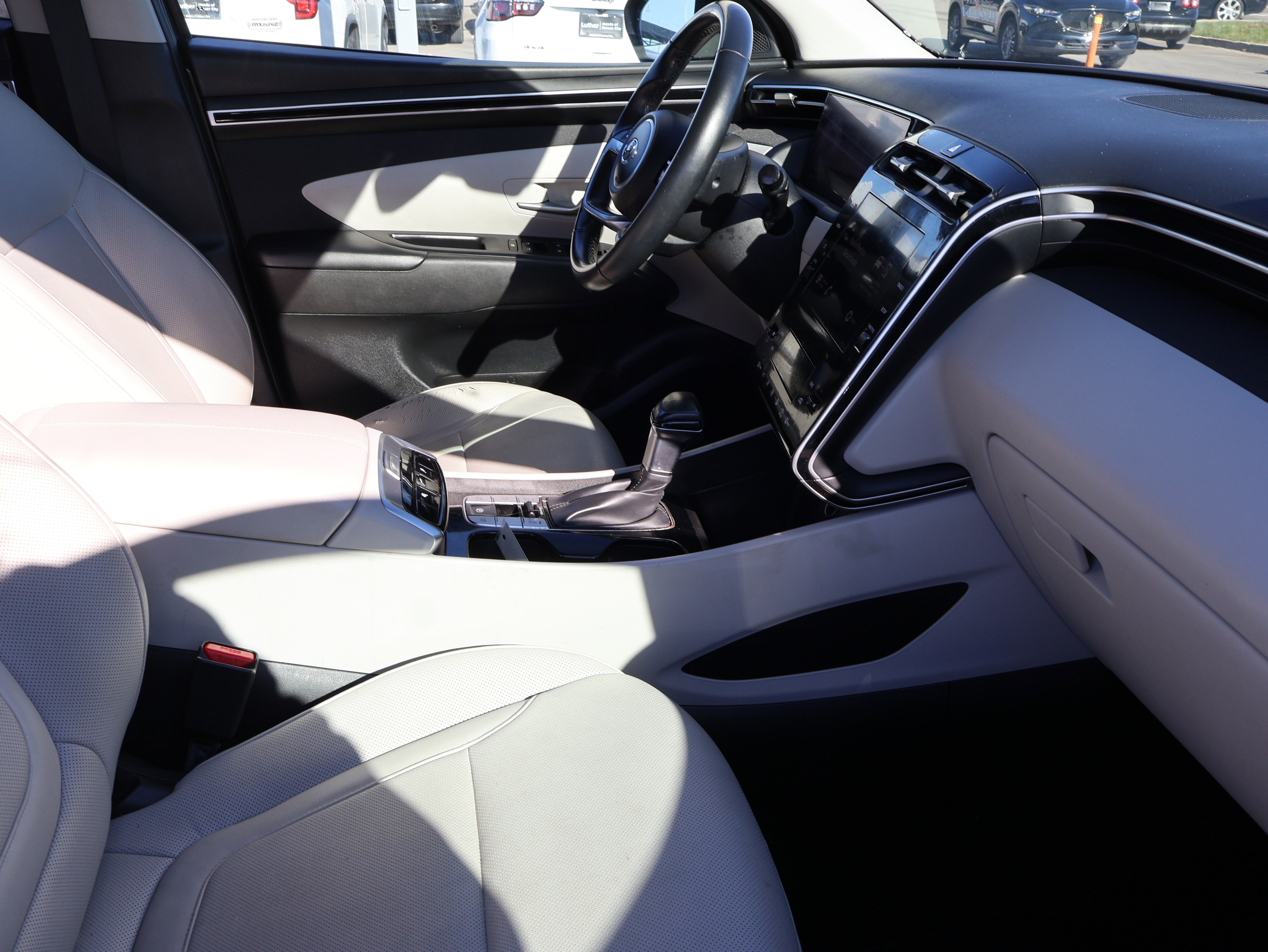 Used 2023 Hyundai Tucson SEL w/ Convenience Package image 11