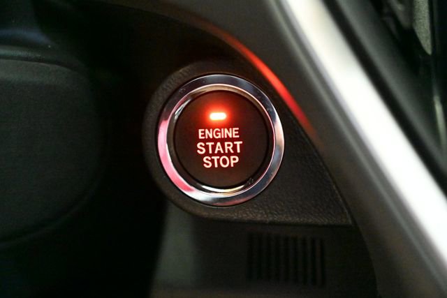 Certified 2025 Subaru Crosstrek 2.0i Premium image 36