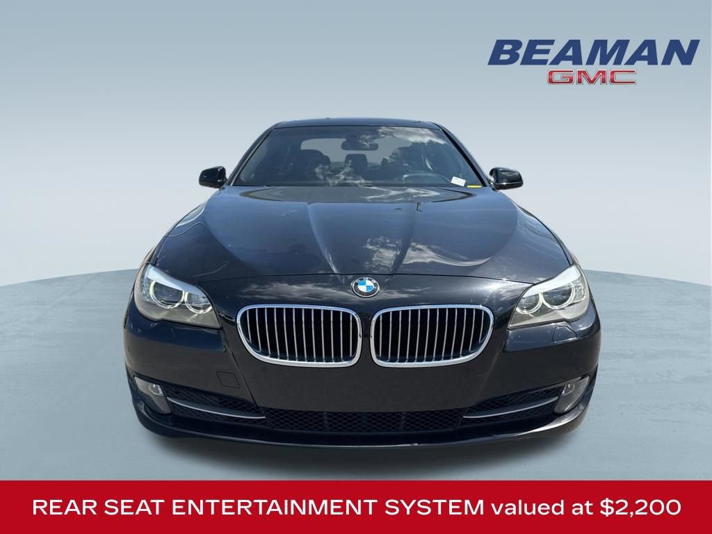Used 2011 BMW 528i Sedan image 2