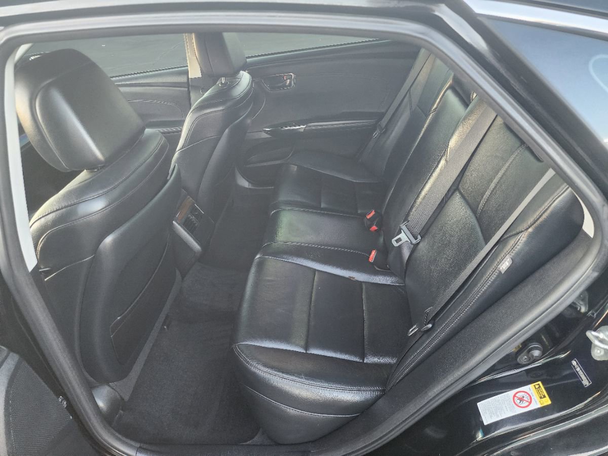 Used 2013 Toyota Avalon XLE Premium image 9