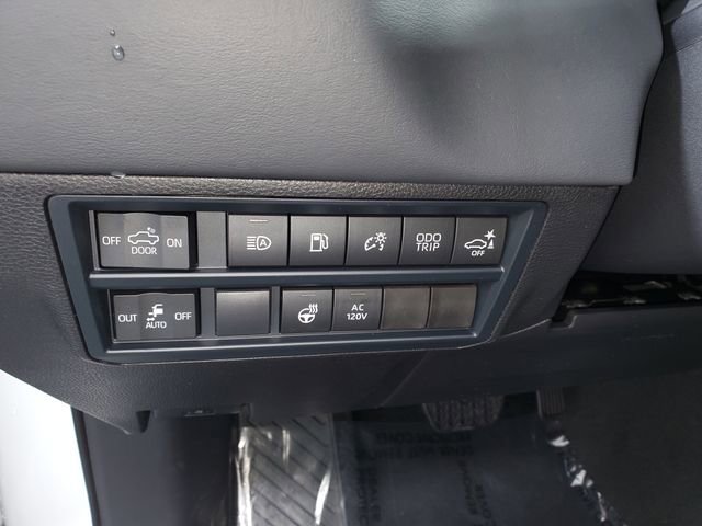 New 2026 Toyota Tundra Platinum image 21