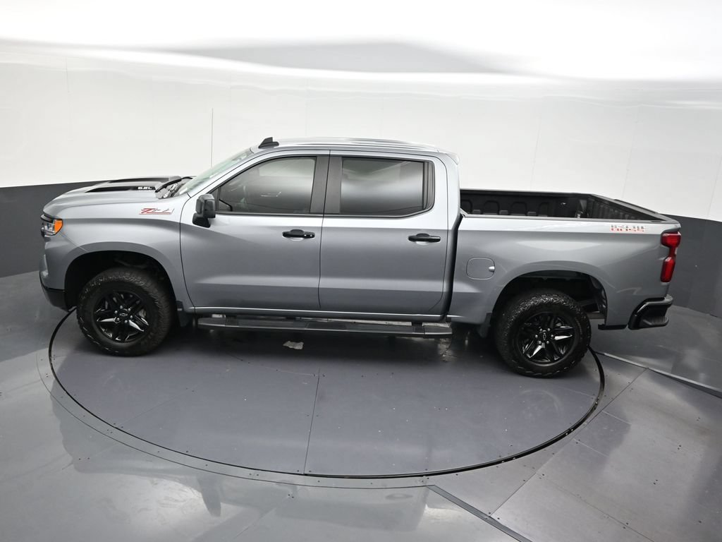 Used 2024 Chevrolet Silverado 1500 LT Trail Boss w/ Convenience Package II AWD/4WD image 18