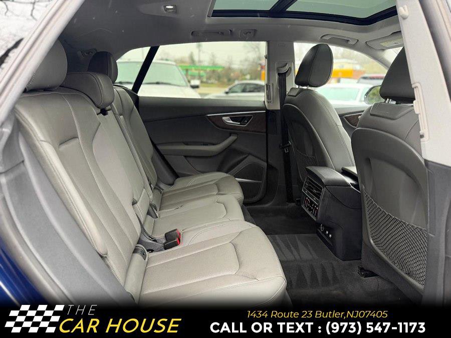 Used 2020 Audi Q8 Premium Plus w/ Premium Plus Package image 22