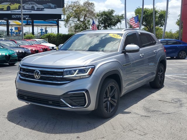 Used 2022 Volkswagen Atlas Cross Sport SEL R-Line AWD/4WD image 3
