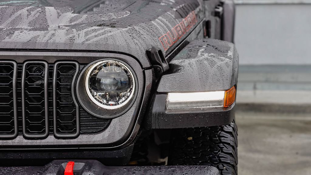 New 2025 Jeep Wrangler Unlimited Rubicon image 5