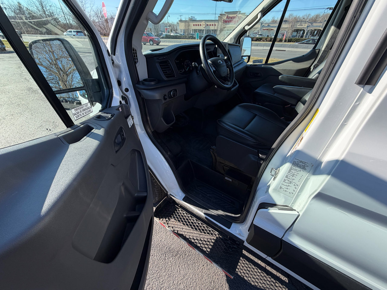 Used 2020 Ford Transit 350 XL image 14