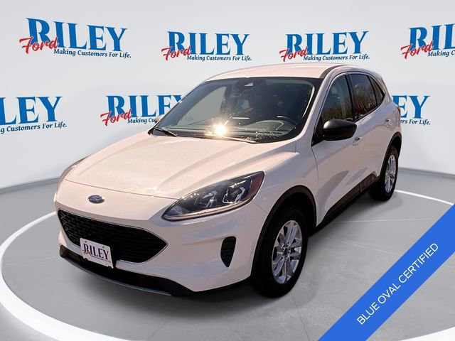 Certified 2022 Ford Escape SE w/ Cold Weather Package AWD/4WD image 1
