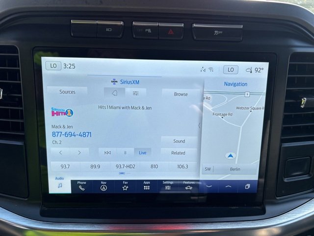 Used 2022 Ford F150 Lariat w/ Equipment Group 502A High image 18