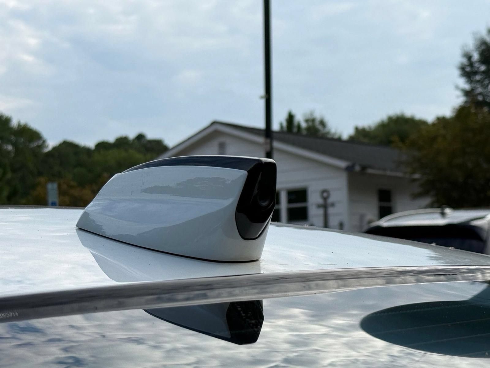 Used 2020 Jaguar XE S AWD/4WD image 11