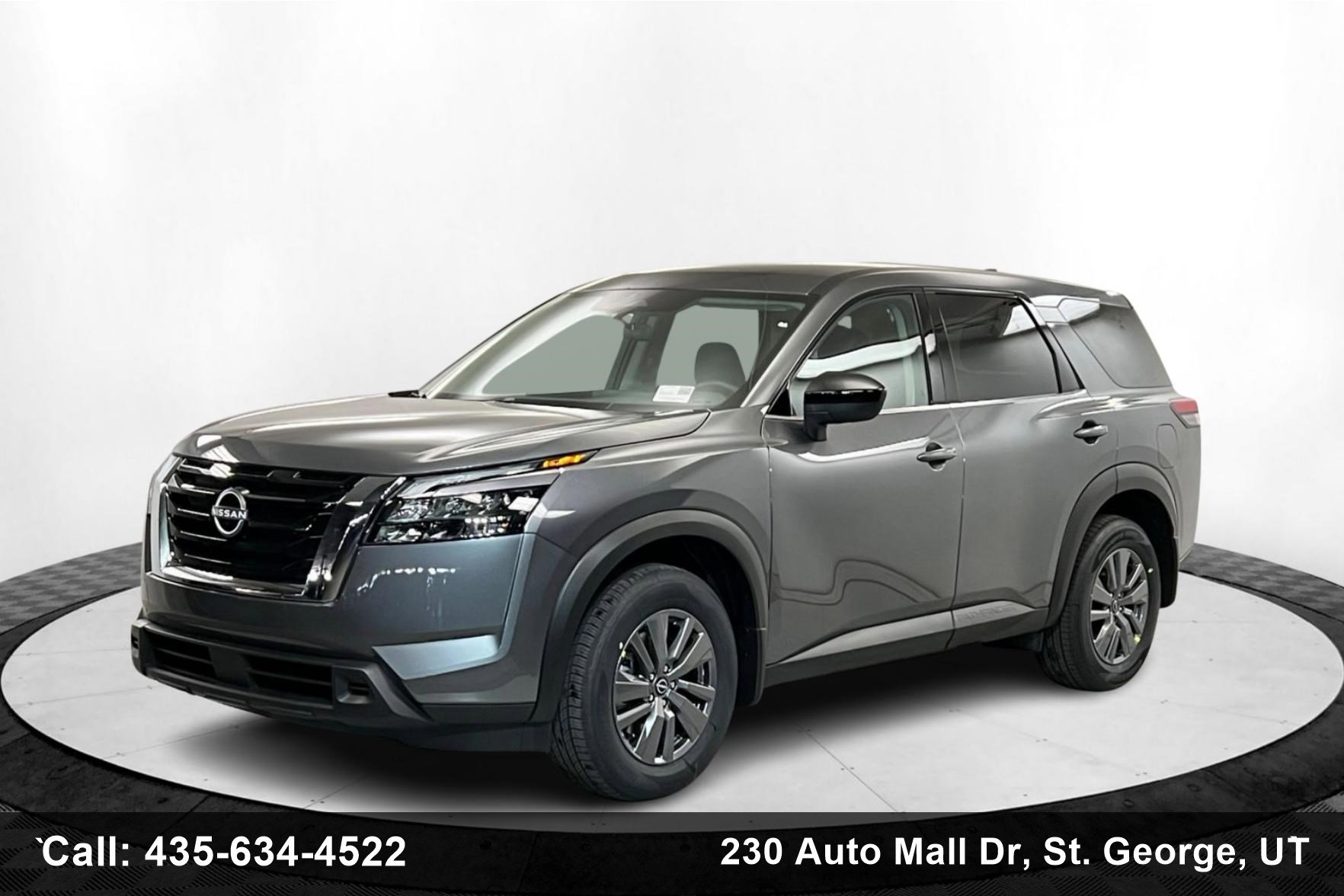 New 2025 Nissan Pathfinder S