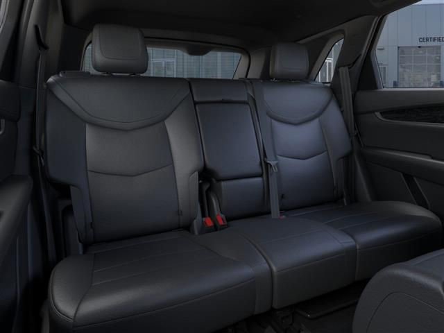 Certified 2025 Cadillac XT5 Premium Luxury w/ LPO, Floor Liner Package AWD/4WD image 18