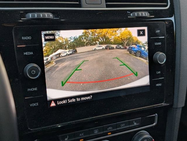 Used 2020 Volkswagen GTI SE image 24