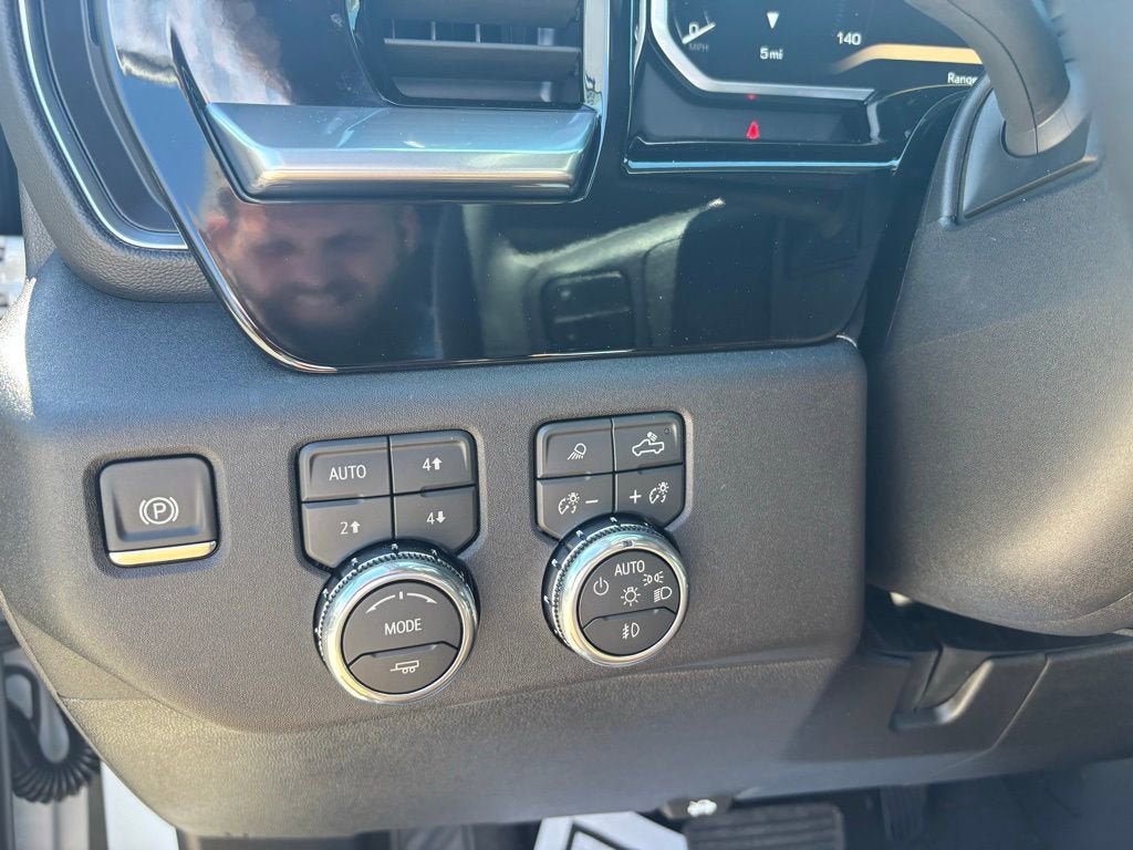 New 2026 GMC Sierra 3500 SLT w/ SLT Convenience Package AWD/4WD image 19