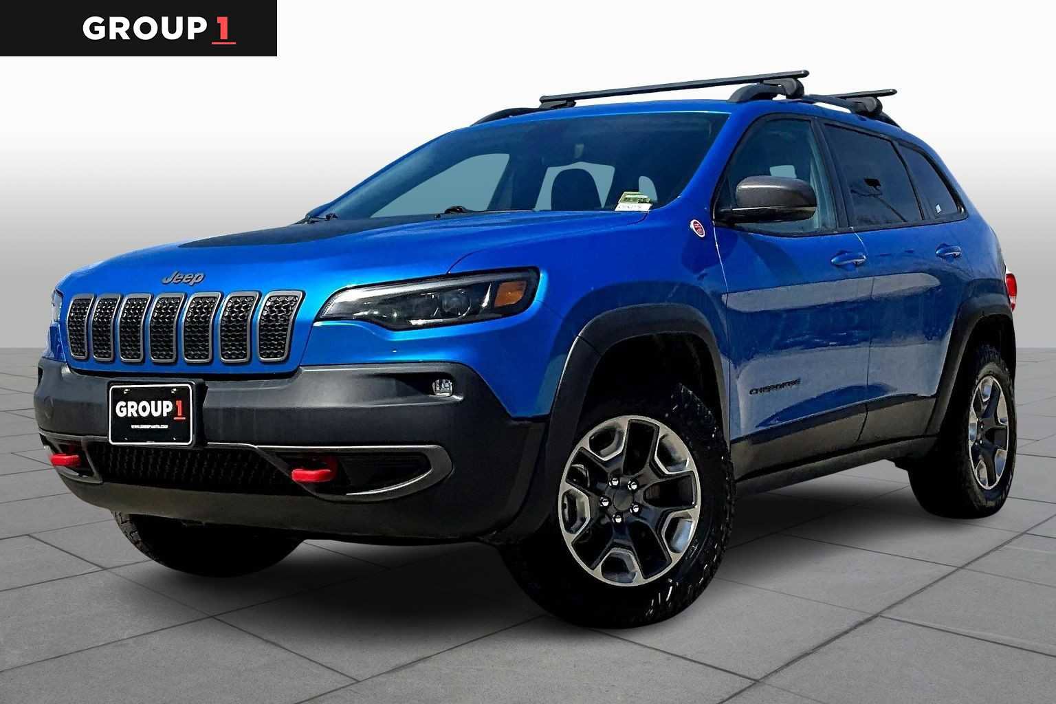 Used 2019 Jeep Cherokee Trailhawk AWD/4WD image 1