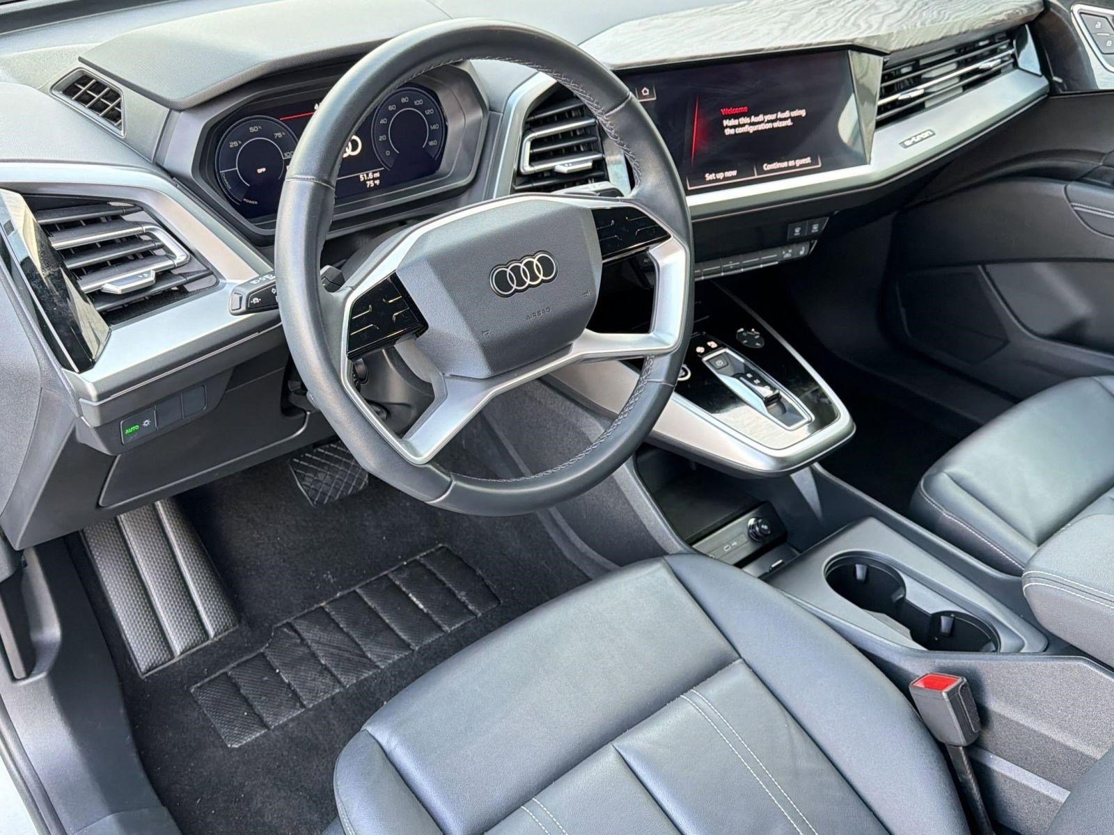 Used 2024 Audi Q4 e-tron Premium AWD/4WD image 4