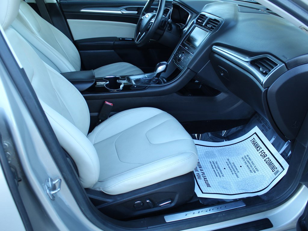 Used 2015 Ford Fusion Titanium image 20