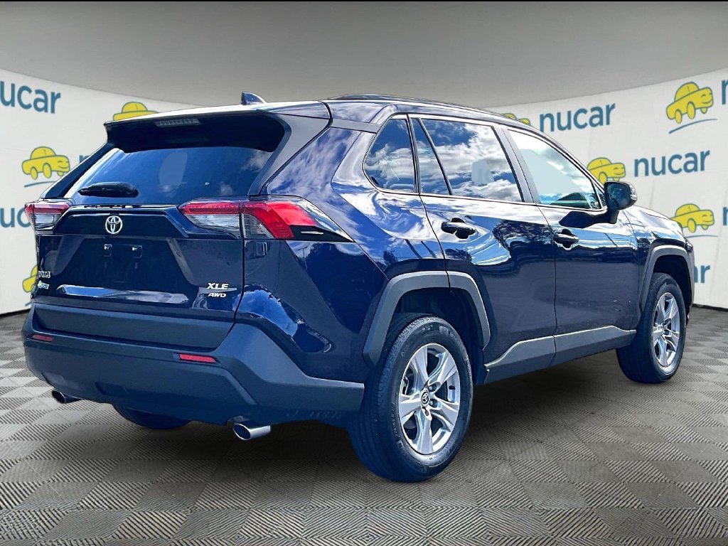 Used 2025 Toyota RAV4 XLE AWD/4WD image 6