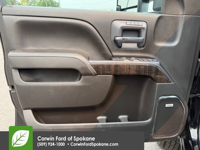 Used 2015 GMC Sierra 3500 Denali AWD/4WD image 19