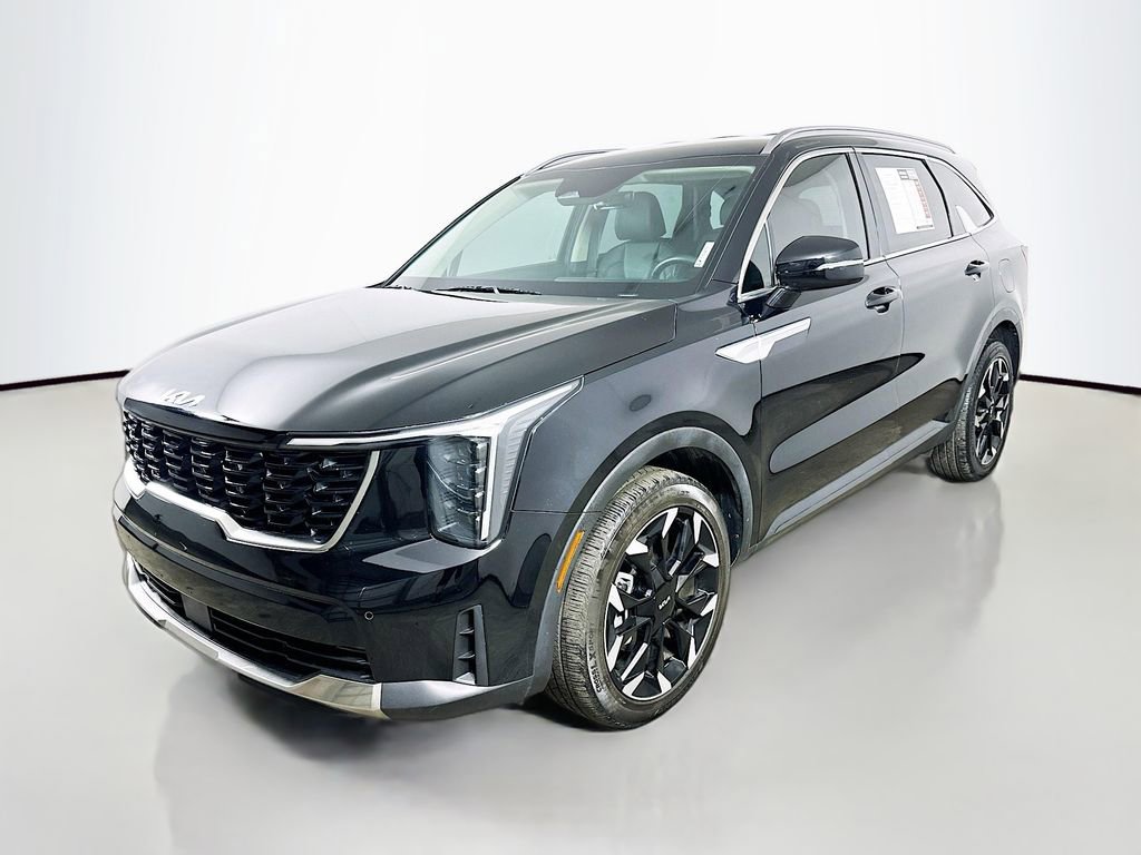 Used 2024 Kia Sorento EX image 3