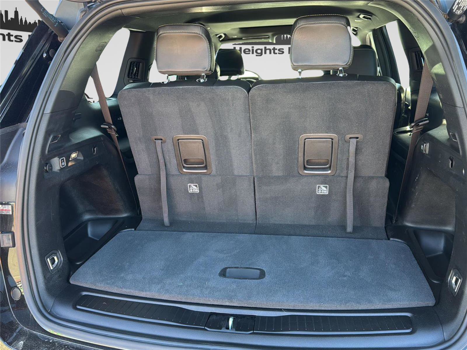 Used 2023 Jeep Grand Cherokee L Laredo image 30