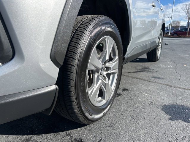 Used 2024 Toyota RAV4 XLE image 12