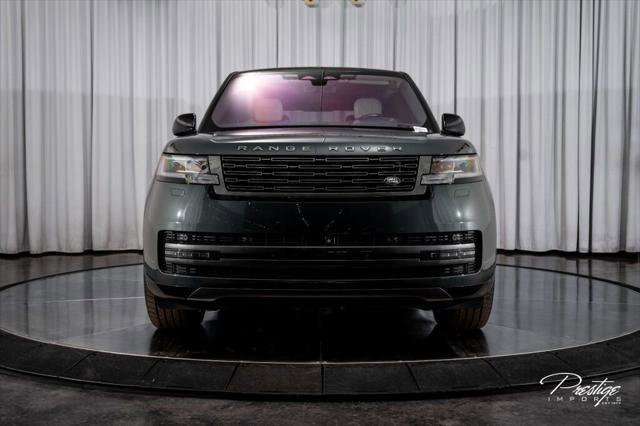Used 2023 Land Rover Range Rover SE AWD/4WD image 3
