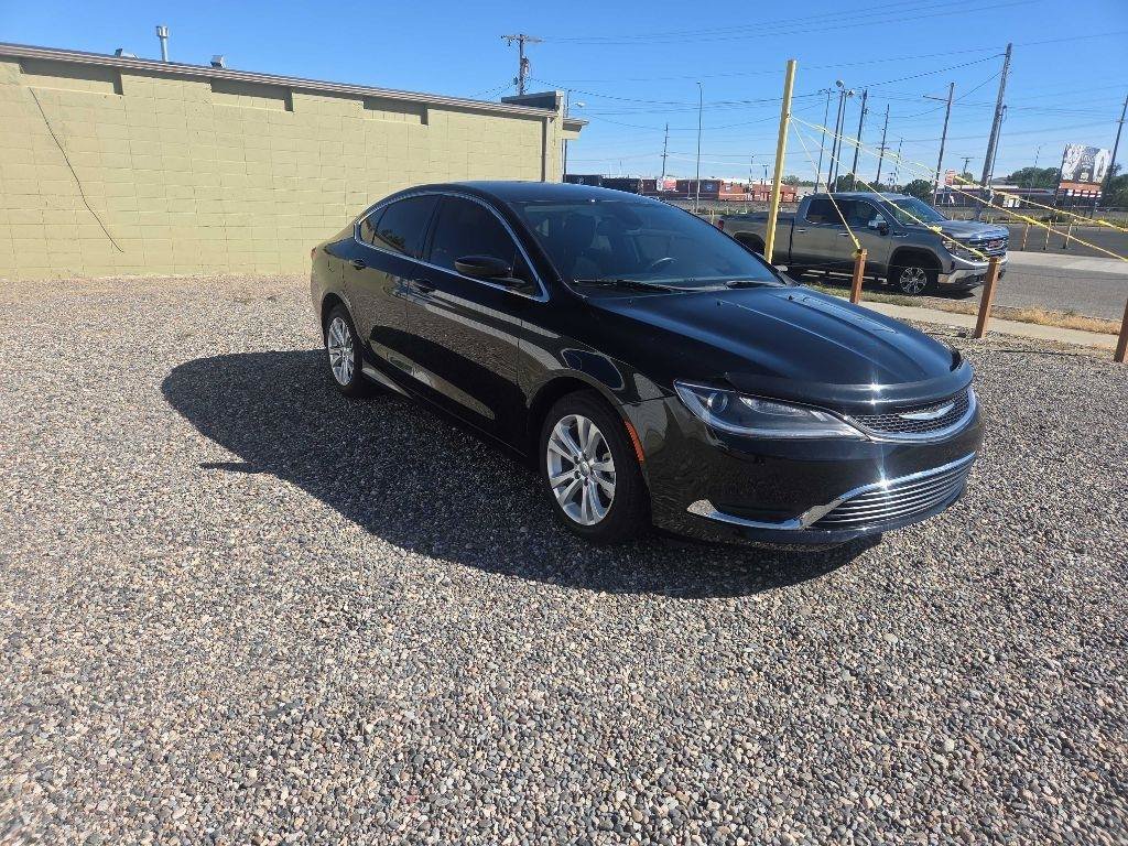 Used 2015 Chrysler 200 Limited w/ Convenience Group FWD image 7