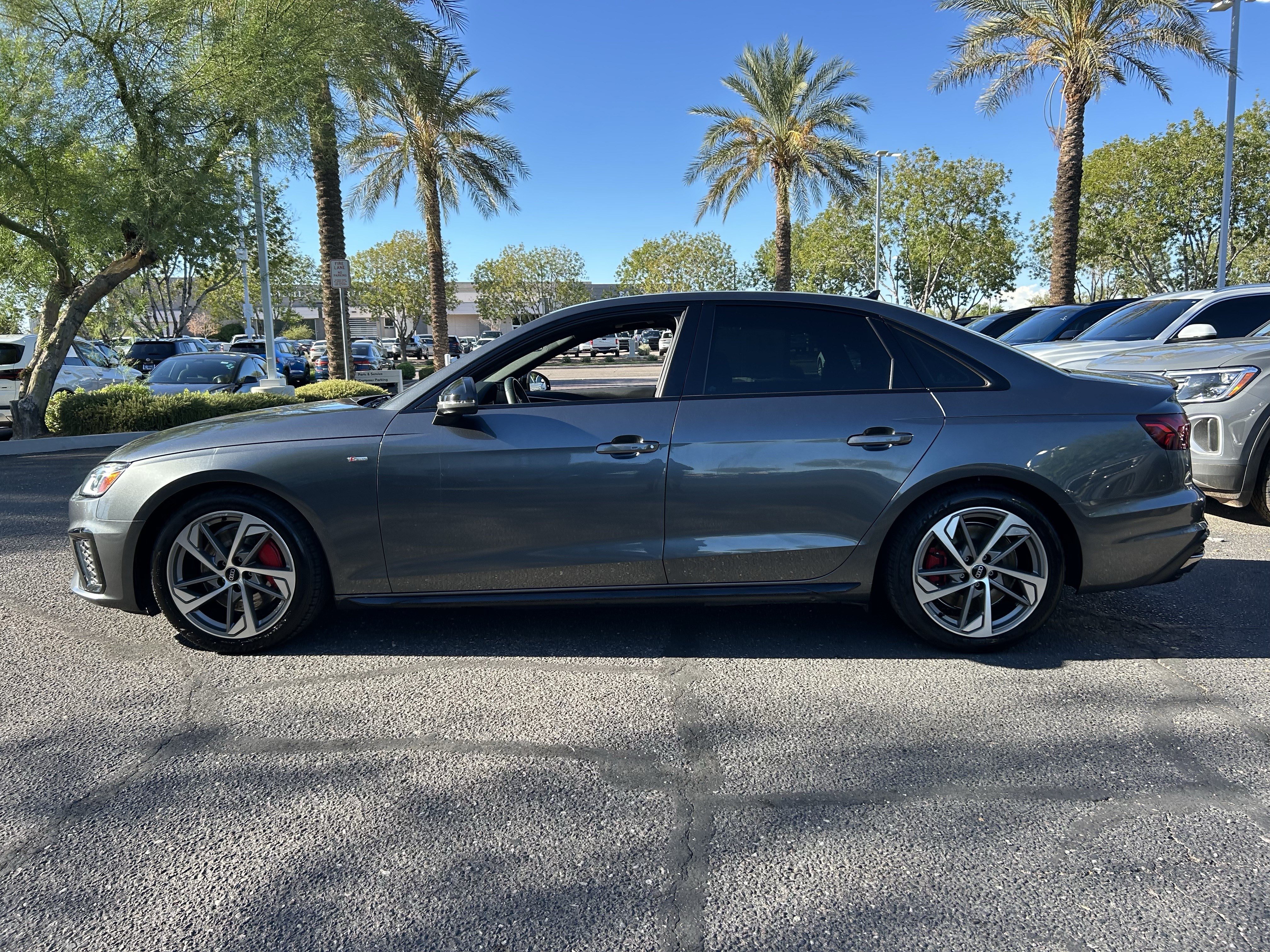 Used 2023 Audi A4 2.0T Premium Plus w/ Premium Plus Package AWD/4WD image 2