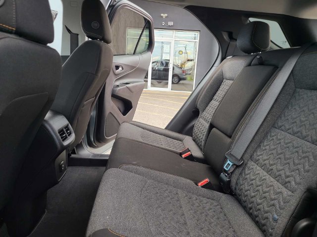 Used 2024 Chevrolet Equinox LT AWD/4WD image 24