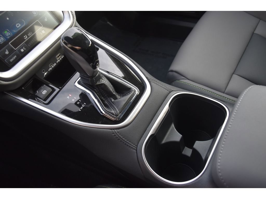 Certified 2025 Subaru Outback Onyx Edition image 37