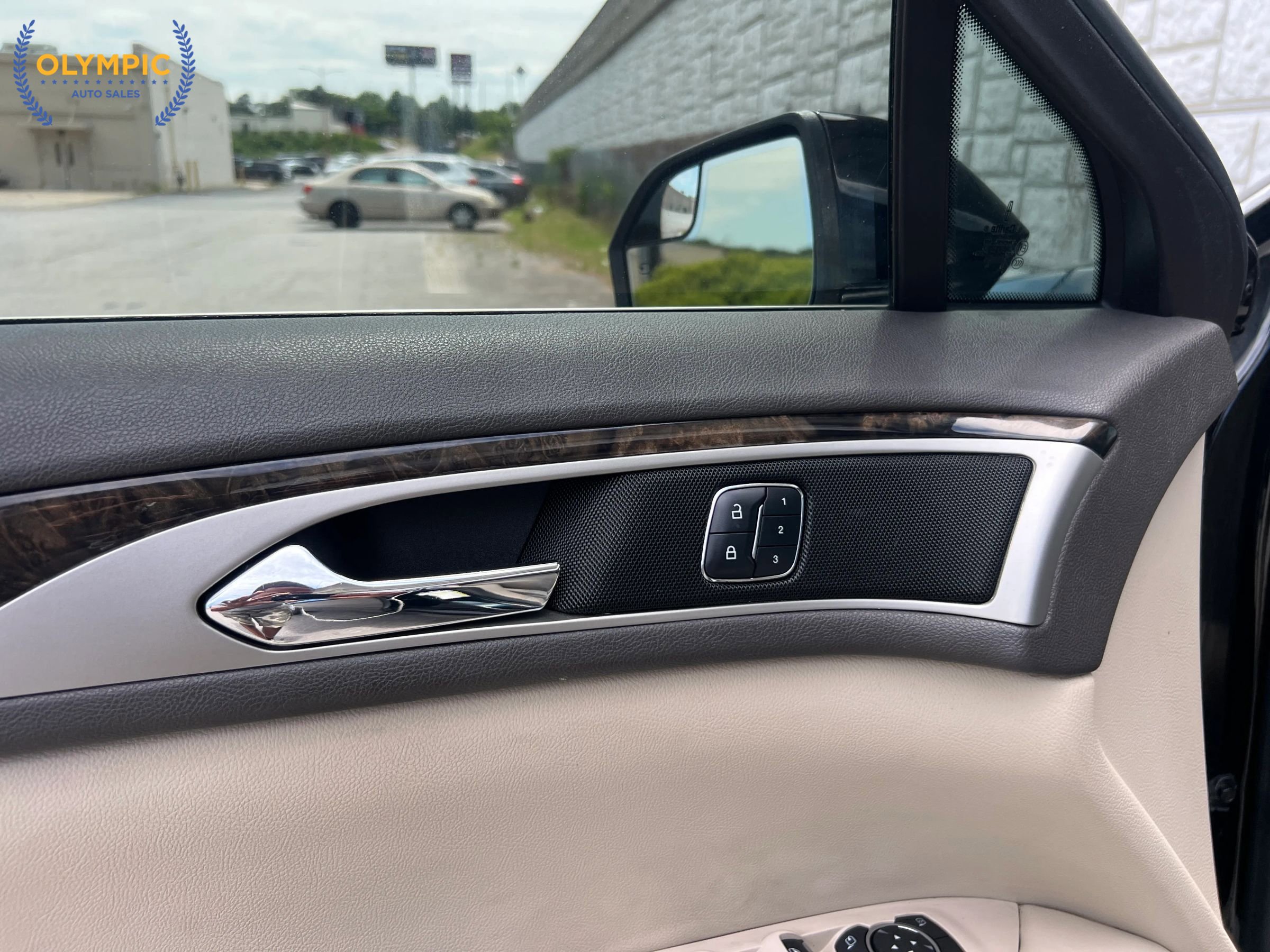 Used 2016 Lincoln MKZ w/ Equipment Group 200A Select FWD image 33