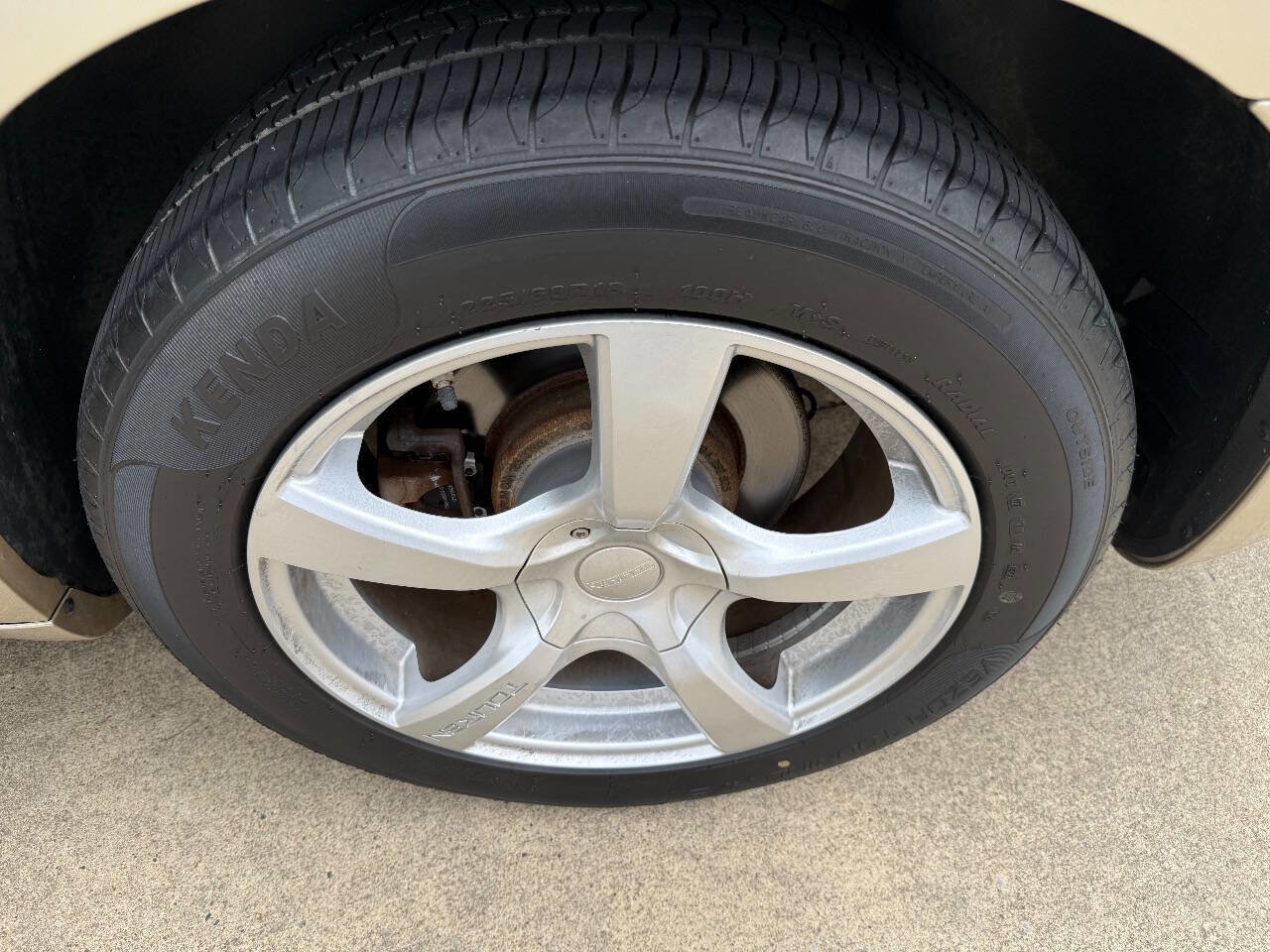 Used 2006 Chrysler 300 C image 11