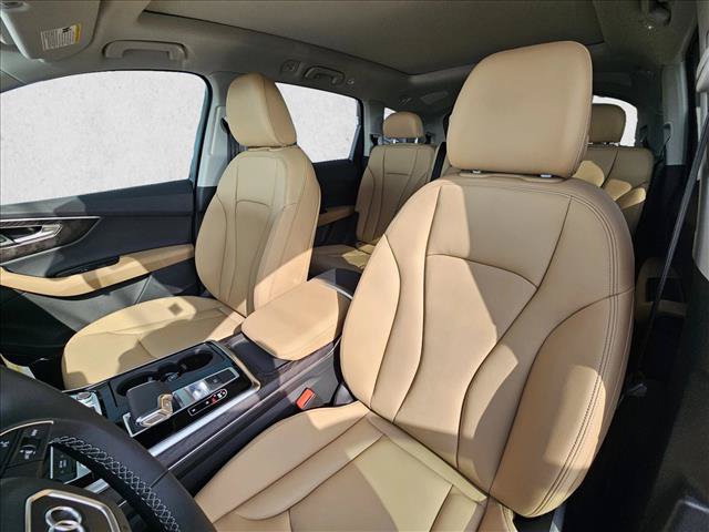New 2026 Audi Q7 2.0T Premium AWD/4WD image 12