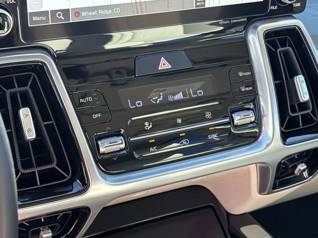 Certified 2023 Kia Sorento SX image 23