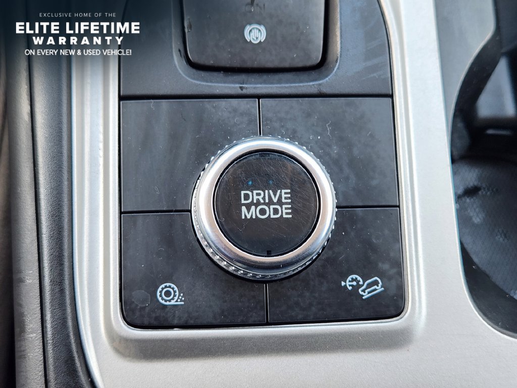 Used 2023 Ford Explorer 4WD image 16